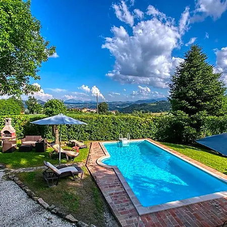 Scenic Hideaway With Pool Amandola